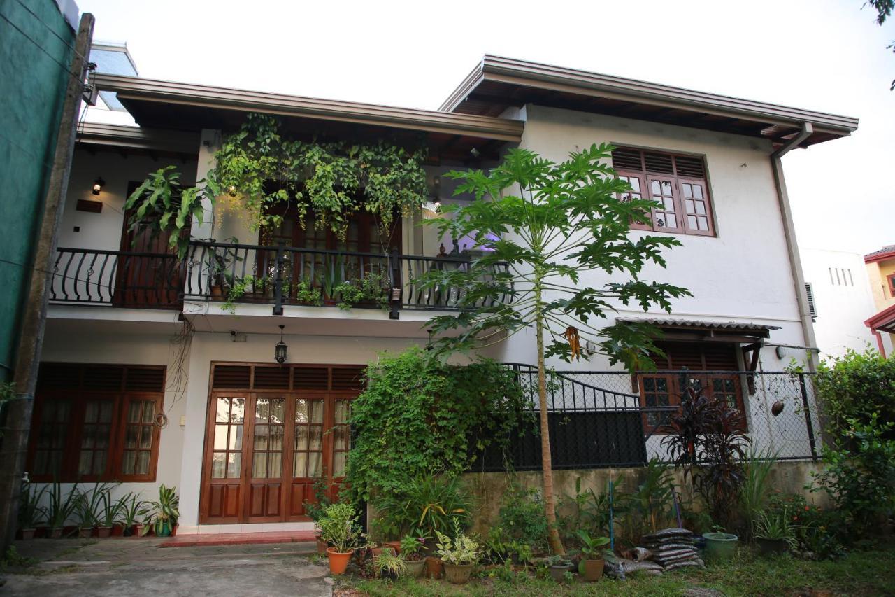 Colombo Orchid Villa Екстериор снимка