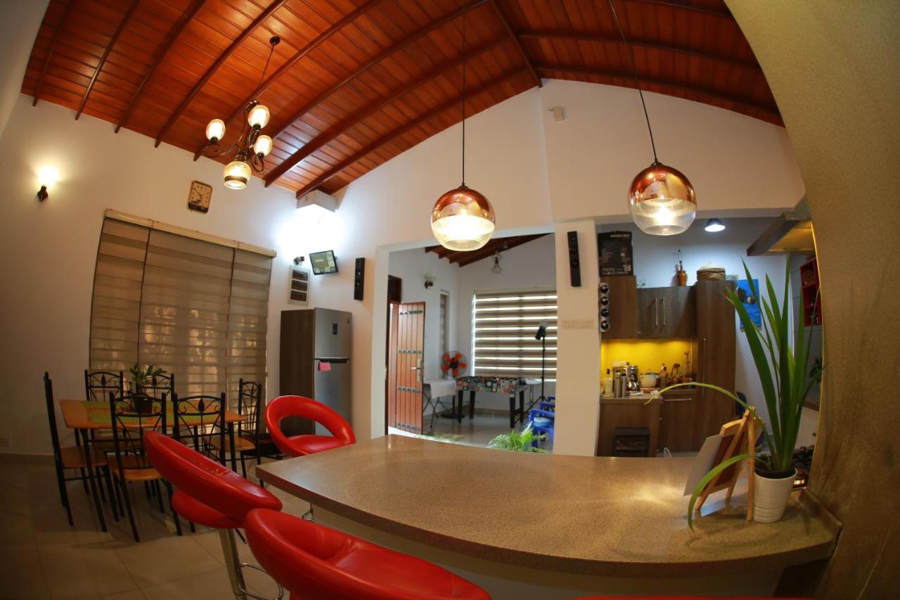 Colombo Orchid Villa Екстериор снимка